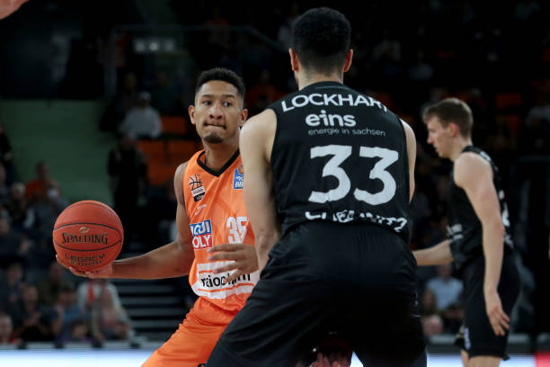 级成为了众 级成为了众