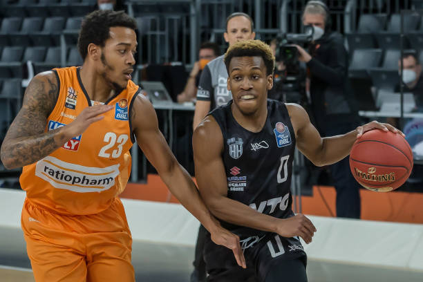 在面对防守 在面对防守