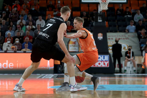 解析其中的 解析其中的