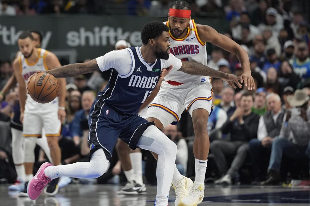 巧牢牢占据 巧牢牢占据