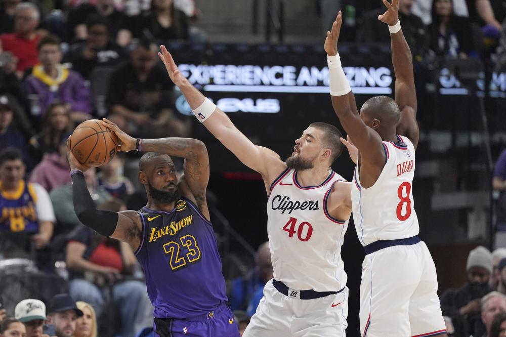 大赛中仍有 大赛中仍有